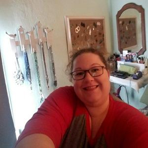 Meet your Posher, Natasha